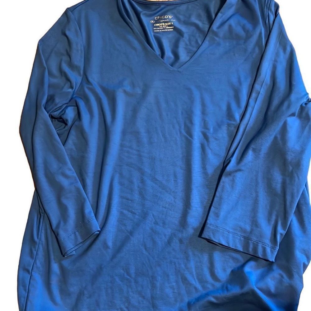 Chicos, the ultimae tee, royal blue long sleeve large